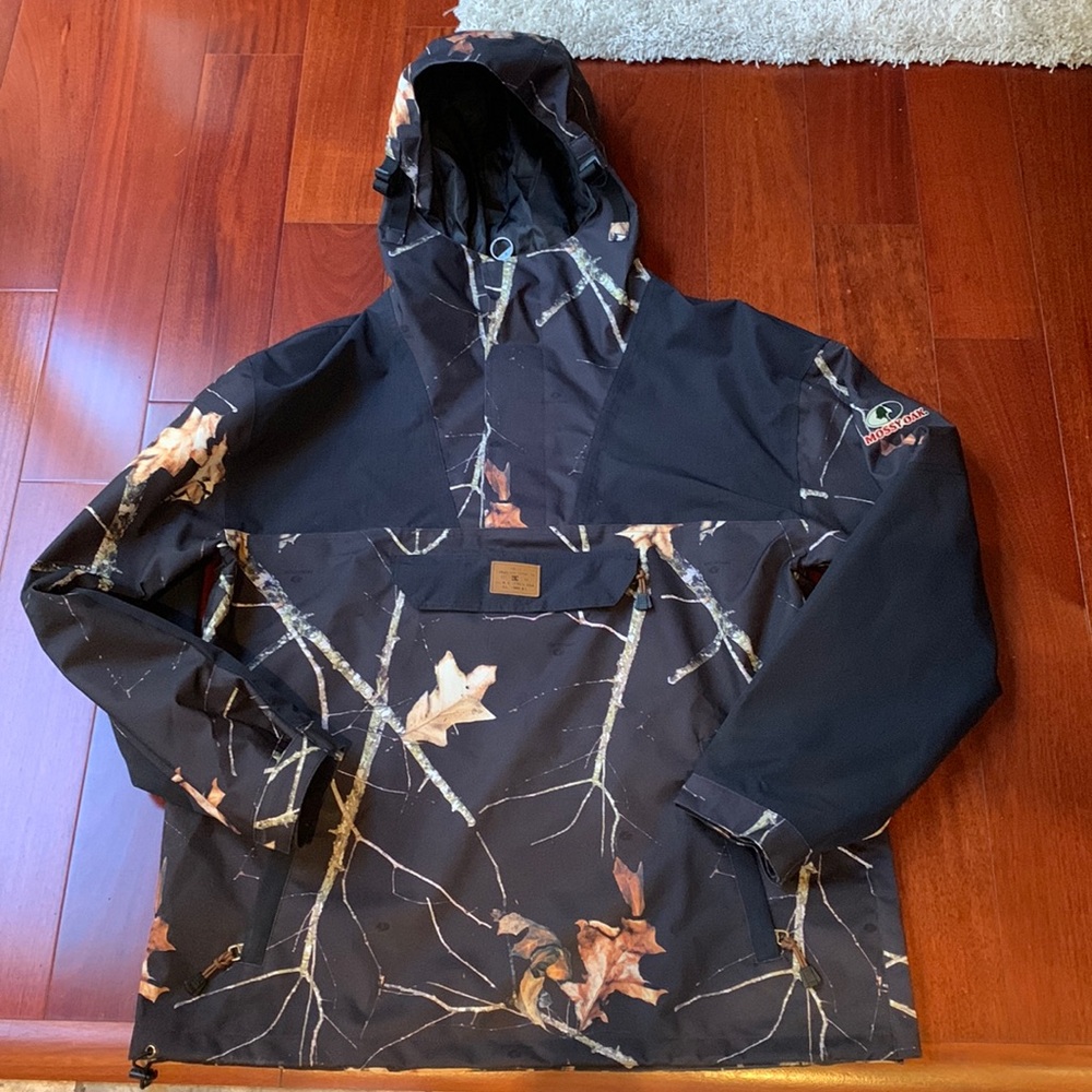 DC Snow Mossy x Oak 10k Anorak size XL